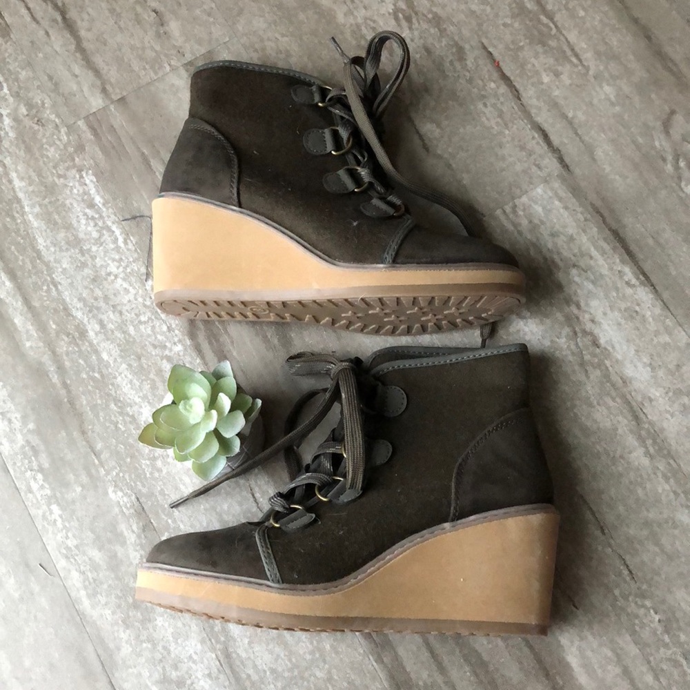 NWT Merona Boot